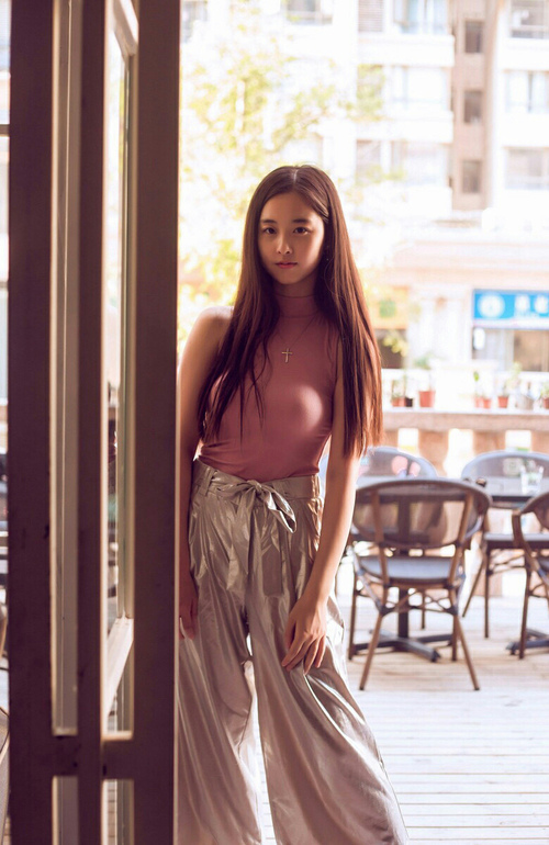 开云体育在线下载-尤文图斯签下中场核心，增强中场控制力